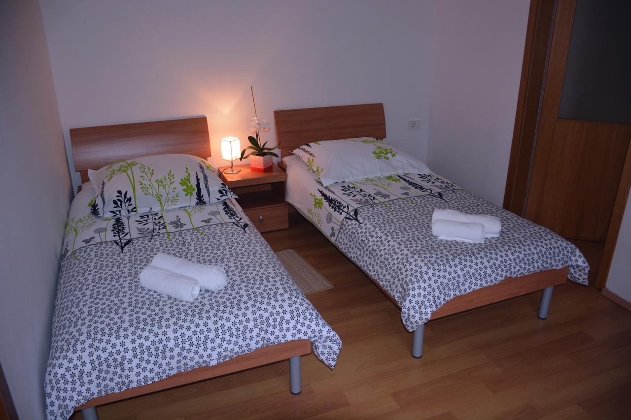 Bed and Breakfast Gostisce Ti Sobe Mici Sella di Volzana Exterior foto
